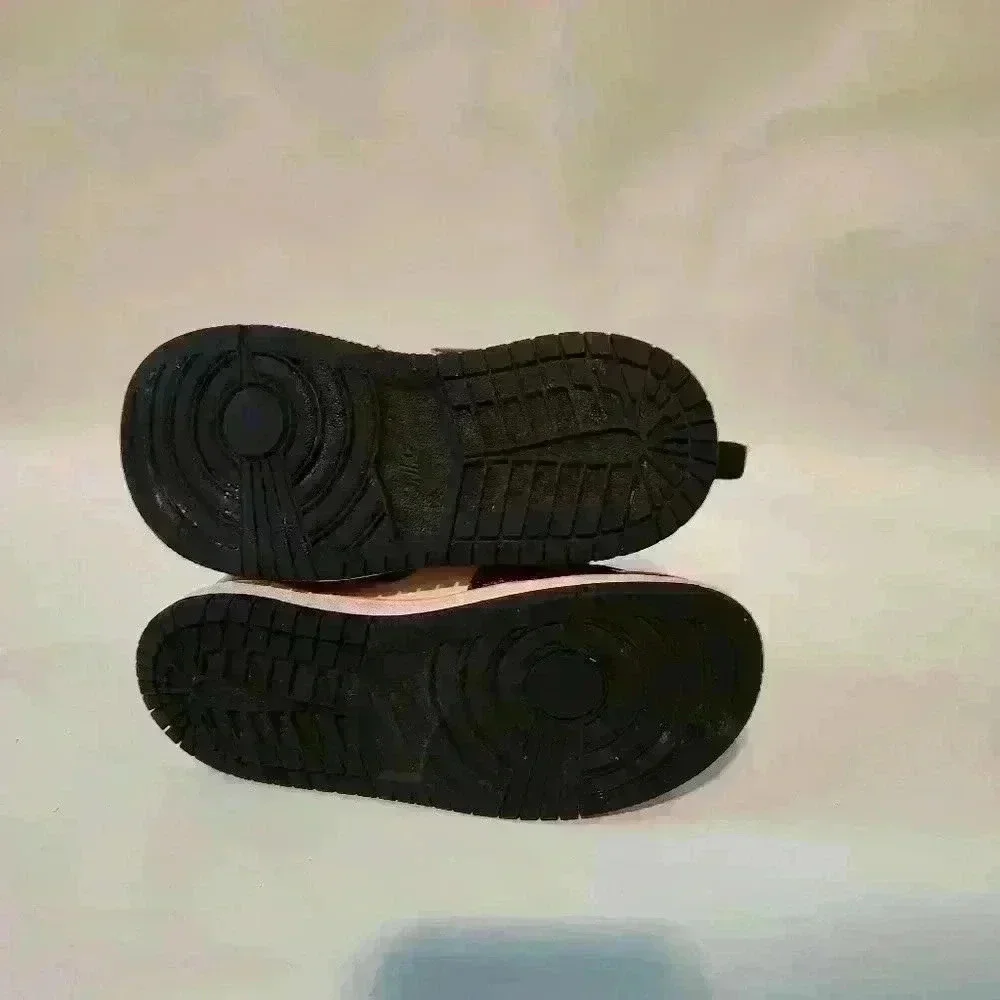 JORDAN 1 MID SE (TD) 
